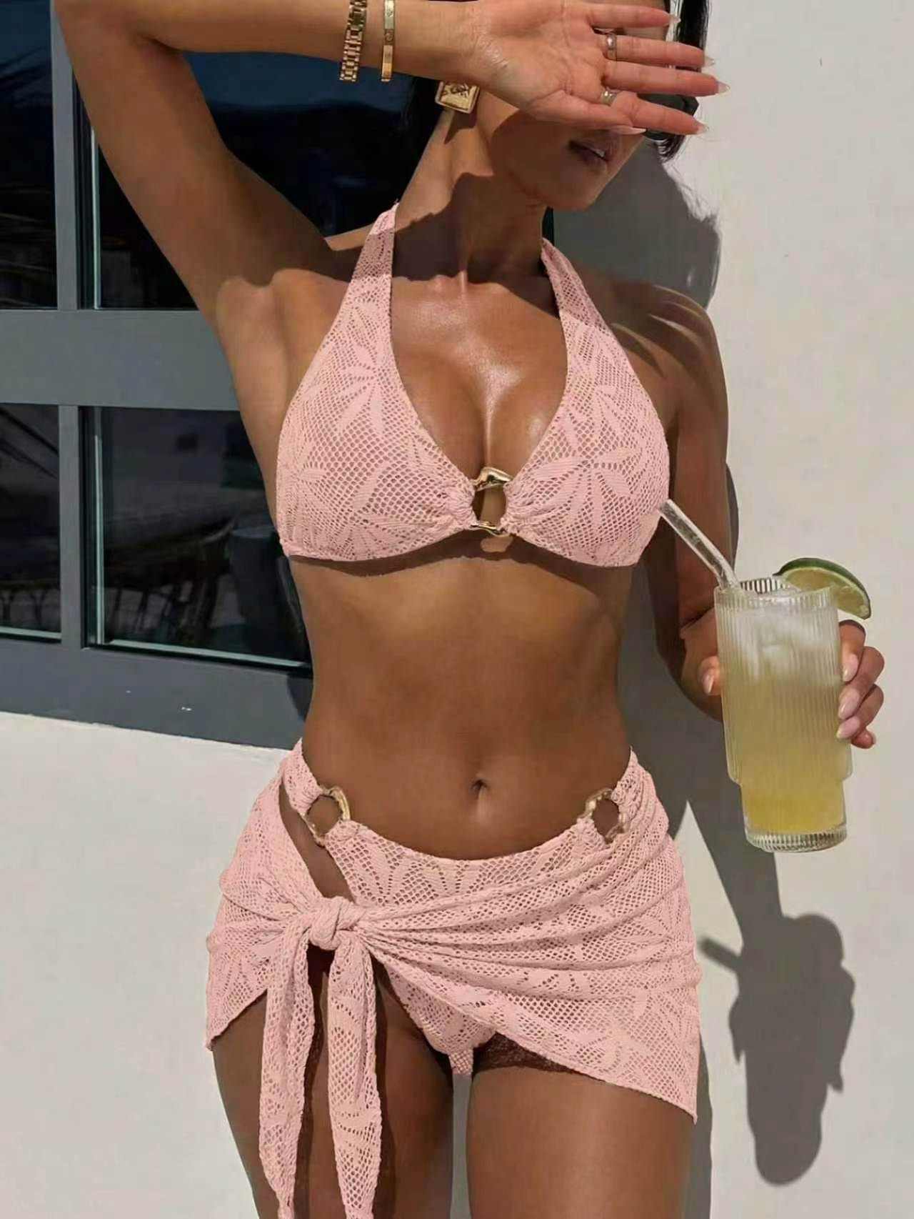 Latest Design 3D Floral Halter Bikini Set Twist Strong Cover up 3 Piece Swimwear for Tropical Beach Vacation